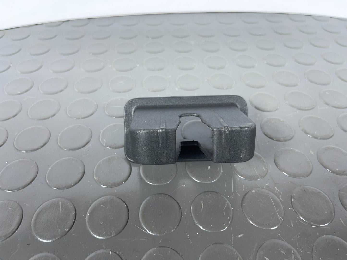 16-19 AUDI A4 B9 SALOON GENUINE BOOT TAILGATE LOCK TRIM COVER 8W5827520