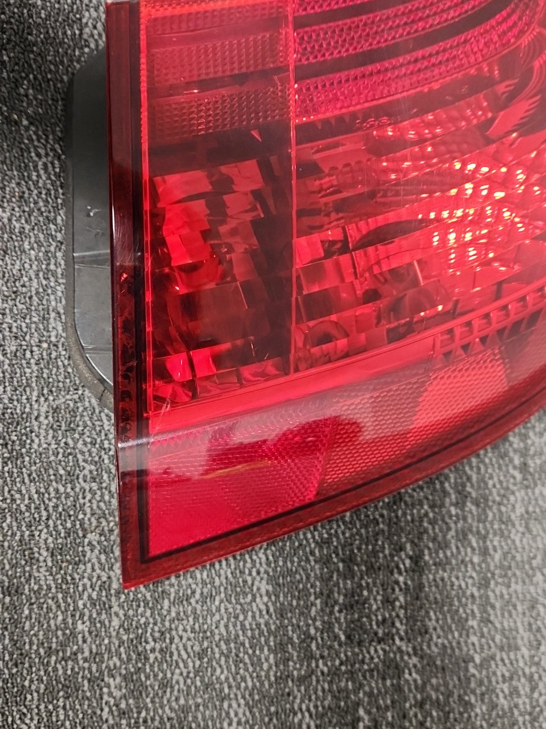 2007 Volvo S40 MK2 (MS) Genuine Rear Right O/S Driver Tail Light 31214607