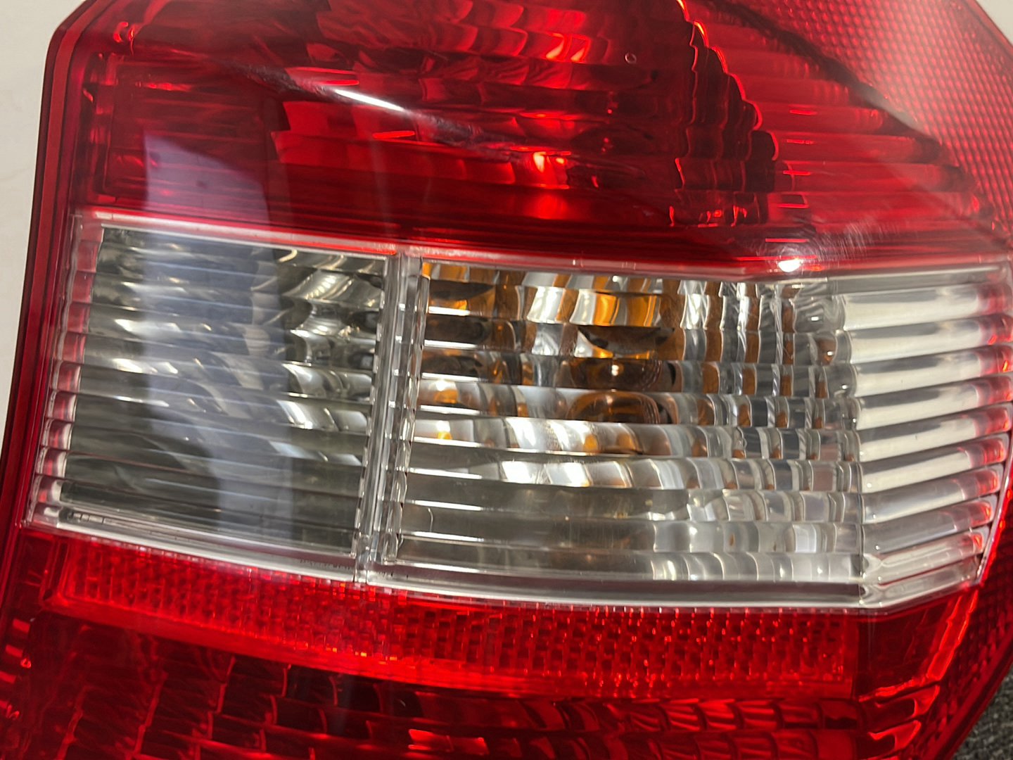 2006 BMW 120i E87 Genuine Rear Right O/S Driver Tail Light 6924502