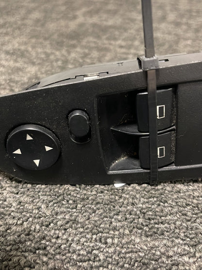 BMW 116i E87 Hatchback Genuine Front Right O/S Window Switch Surround 6970191