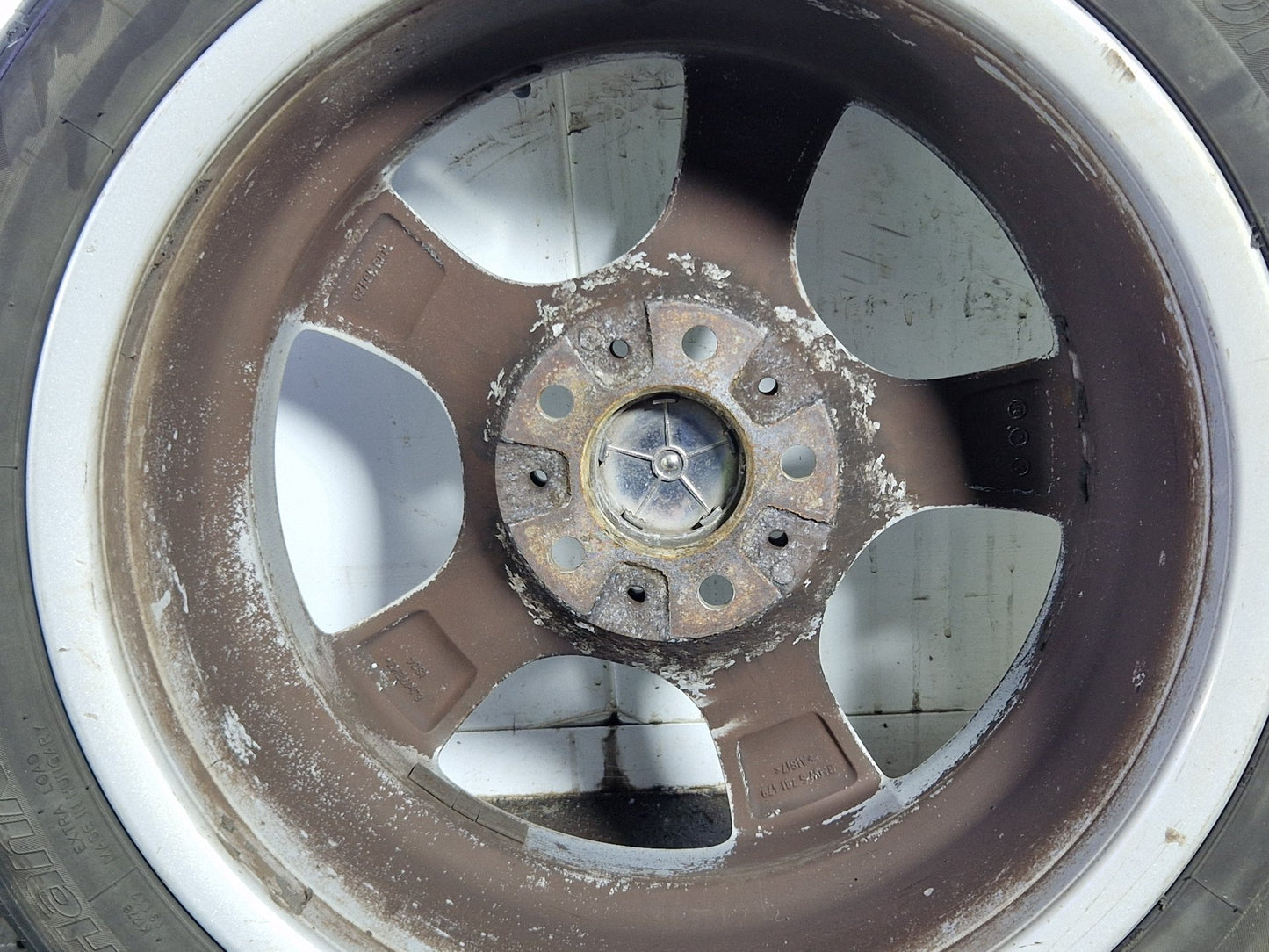 BMW 3 Series 320d E90 17" Alloy Wheel with Tyre 225/45/17 ~5mm 6791479