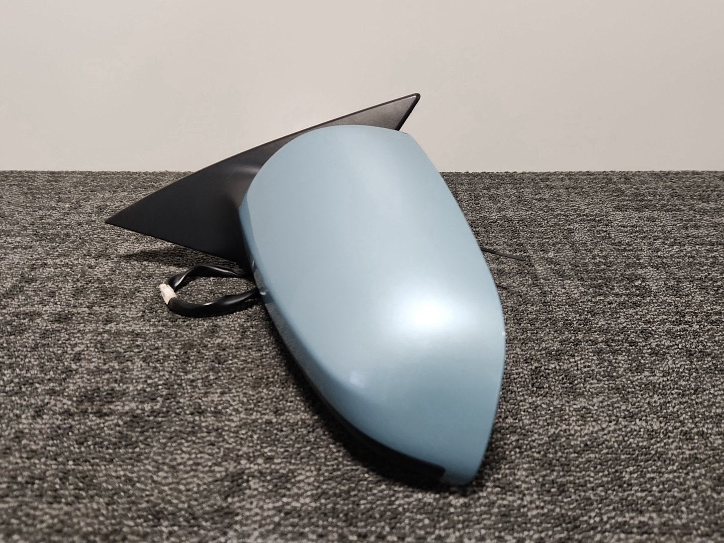 Audi A6 Quattro MK3 (4F) (C6) Estate Front Left Door Wing Mirror in Blue G9/Y5R