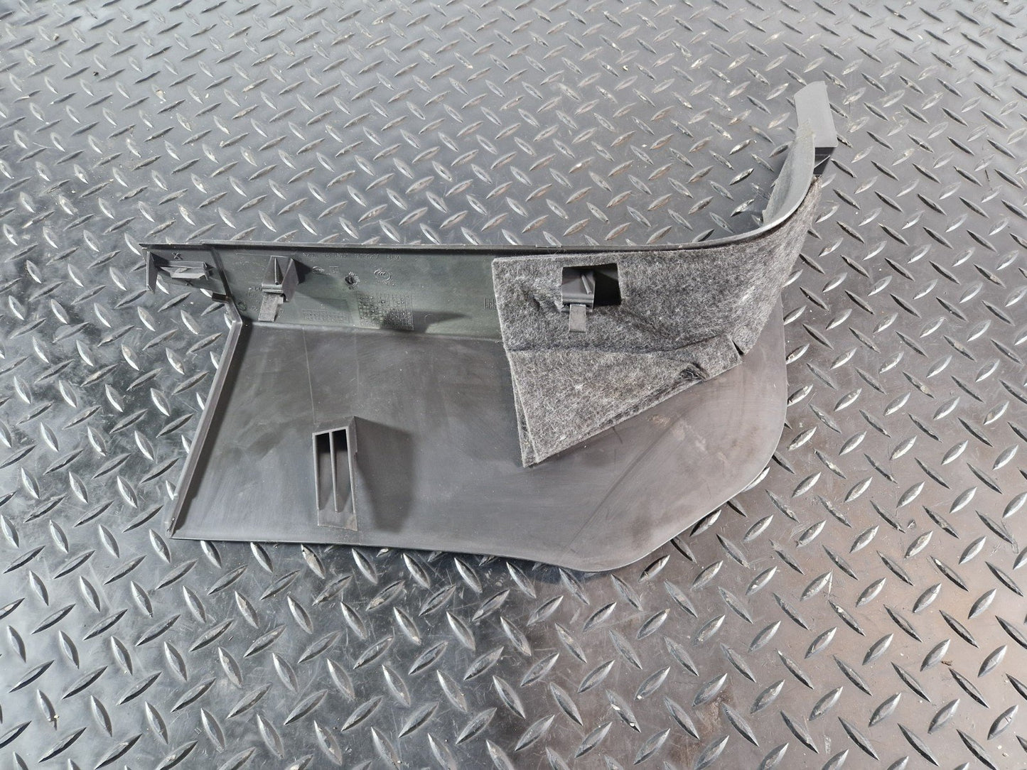 10-15 AUDI Q7 4L GENUINE OEM FRONT PASSENGER LEFT SIDE A PILLAR TRIM 4L2867271