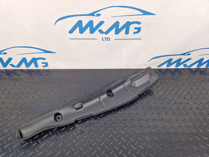 16-19 AUDI A4 B9 GENUINE FRONT RIGHT WING FILLER INSULATOR 8W0821112