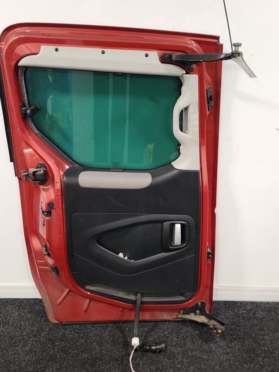 Peugeot Partner MK2 (PH1) (B9) Van Rear Left Complete Door in Tourmaline Red KHK