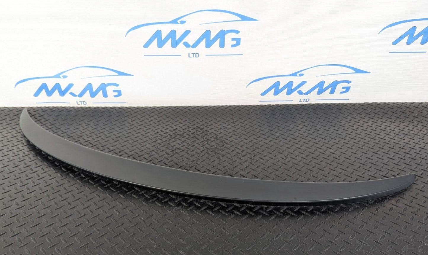 13-19 MERCEDES BENZ CLA C117 REAR SPOILER IN SILVER