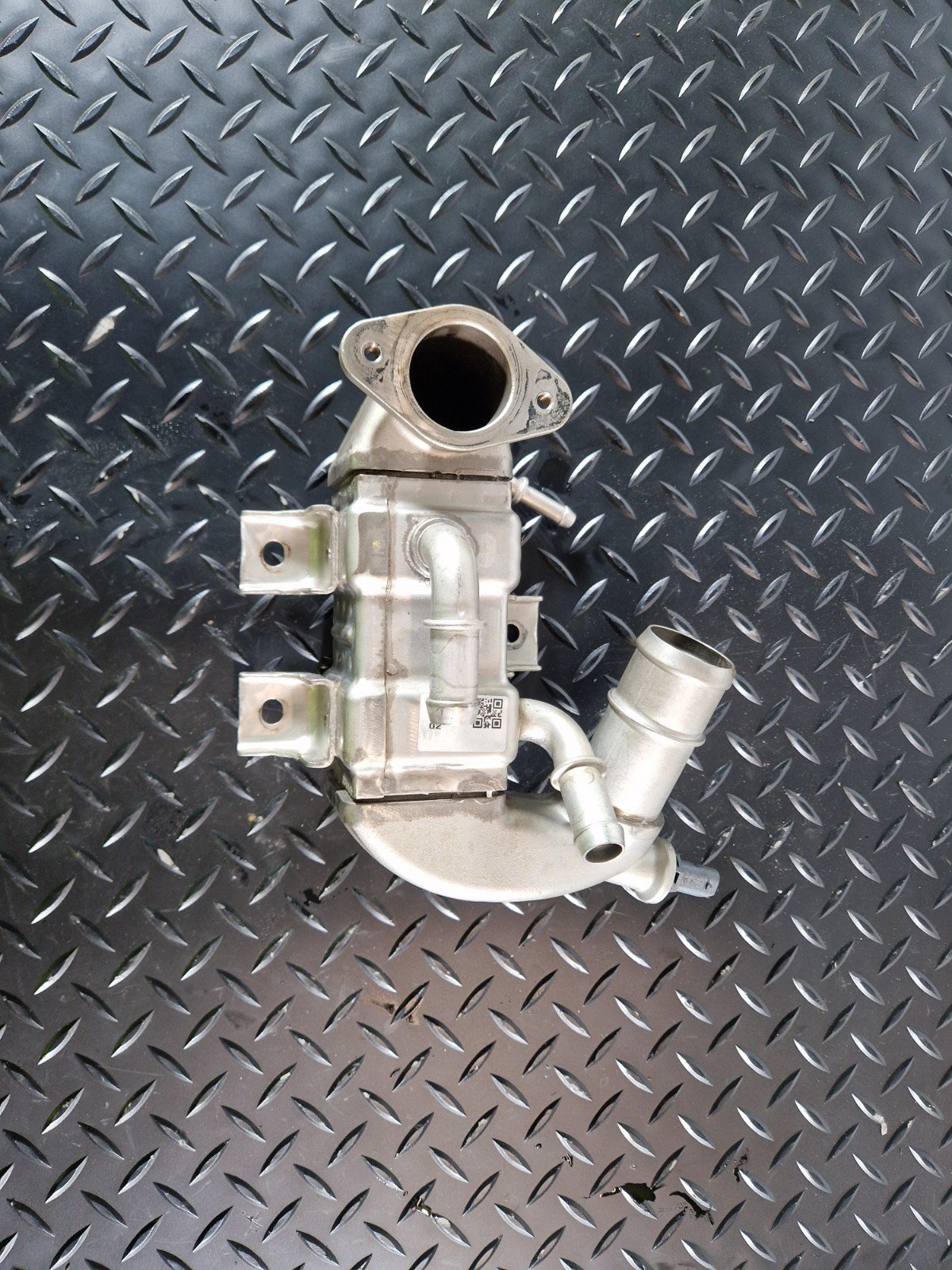 19-ON RANGE ROVER EVOQUE L551 2.0 DIESEL EGR COOLER M4D3-9F464-BA