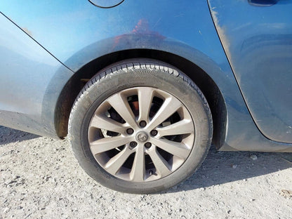 2013 Vauxhall Astra MK6 (J) (A3400)
