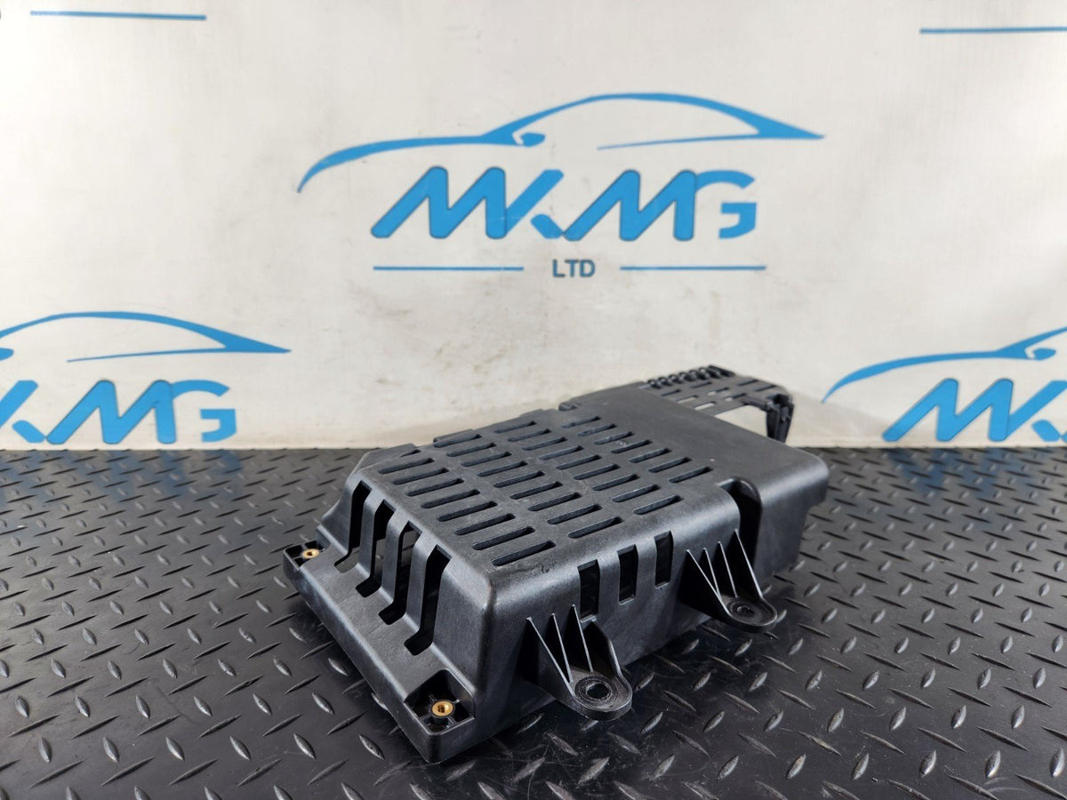 MERCEDES BENZ B CLASS W247 AMPLIFIER AUDIO UNIT BRACKET HOLDER MOUNT A2475450601