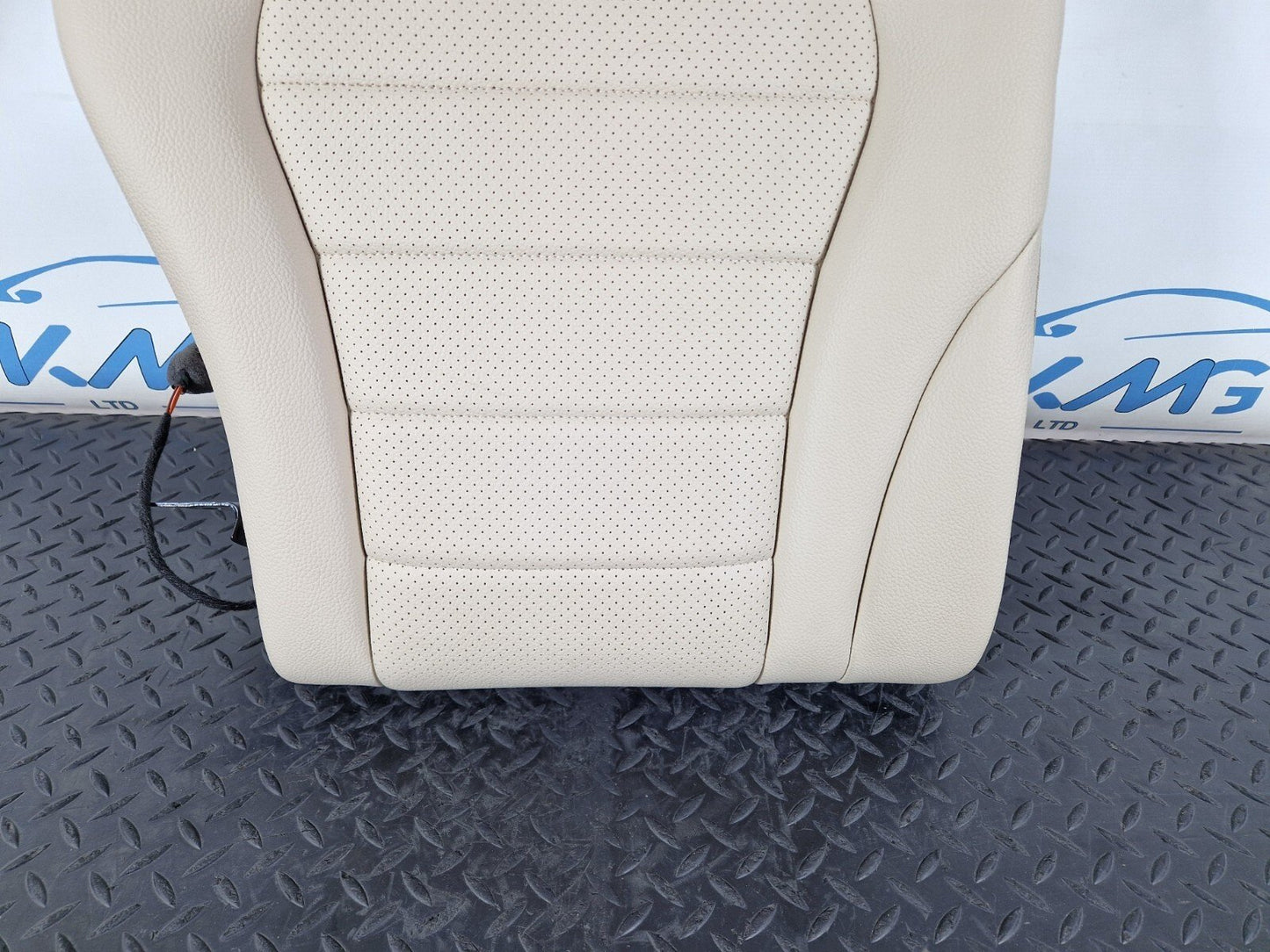 14-21 MERCEDES BENZ W205 GENUINE REAR RIGHT O/S LEATHER SEAT BACKREST BEIGE