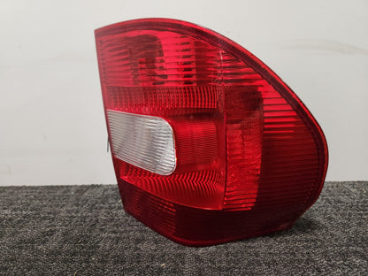 2010 Skoda Yeti MK1- 5L Genuine Rear Left N/S Tail Light 5L0945095 5L0945111