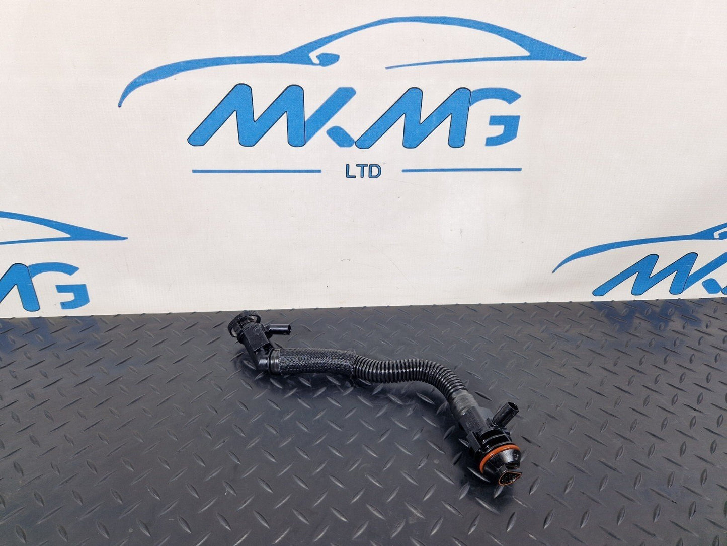 19-ON MERCEDES BENZ B CLASS W247 ENGINE BREATHER PIPE & SENSOR A6540104401