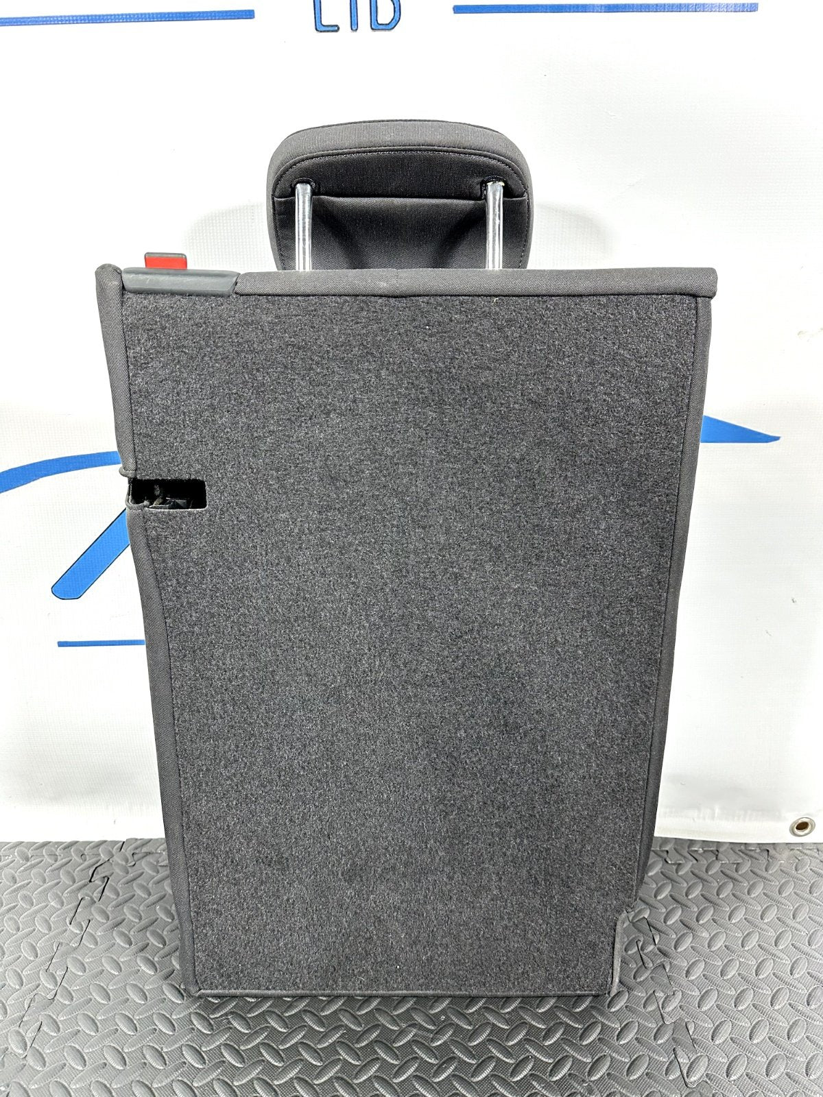 16-19 AUDI A4 B9 SALOON GENUINE REAR LEFT BACKREST SEAT WITH HEADREST CLOTH