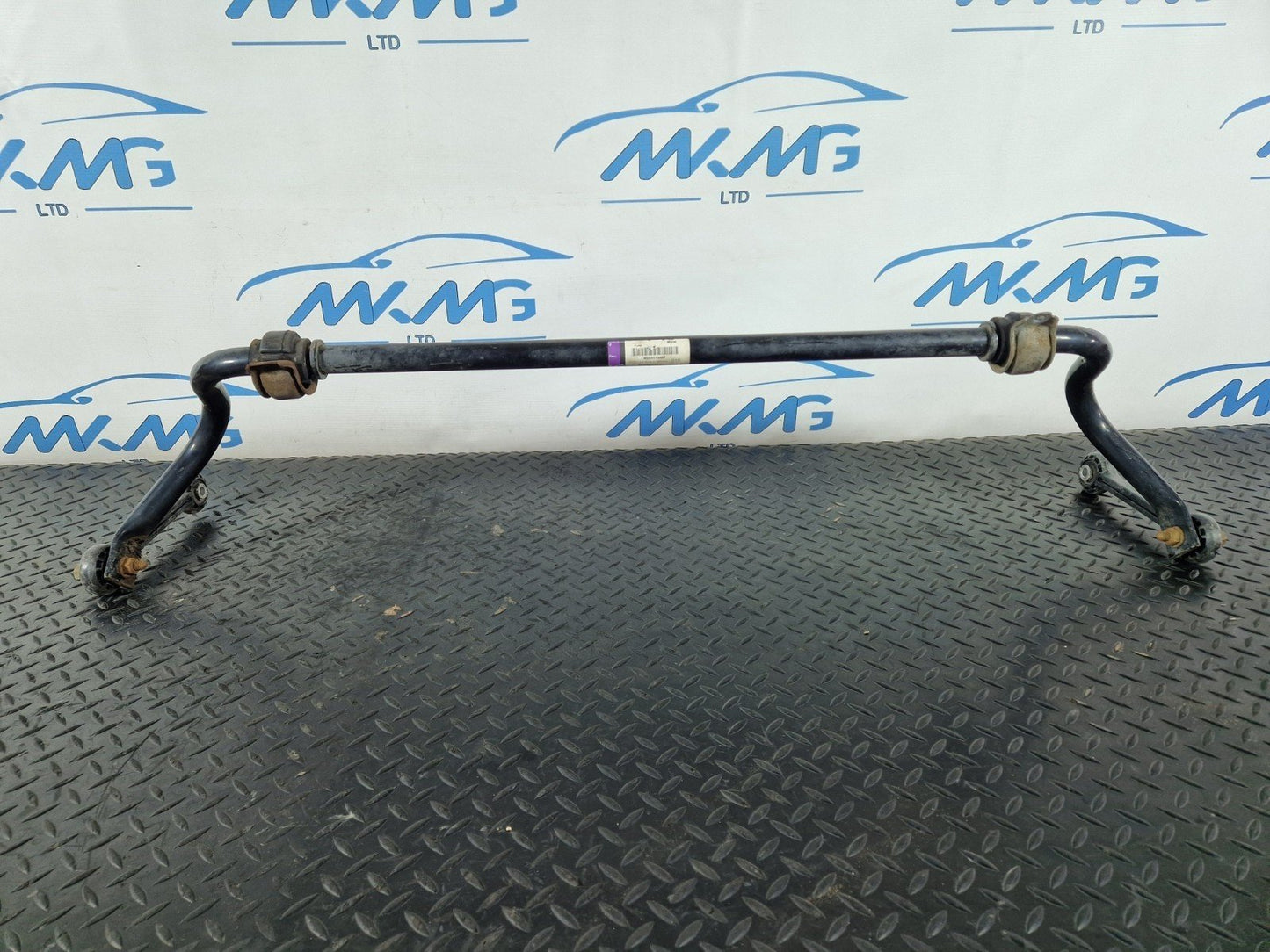 12-18 AUDI A6 C7 GENUINE OEM FRONT ANTI ROLL SWAY BAR STABILASER 4G0411309F