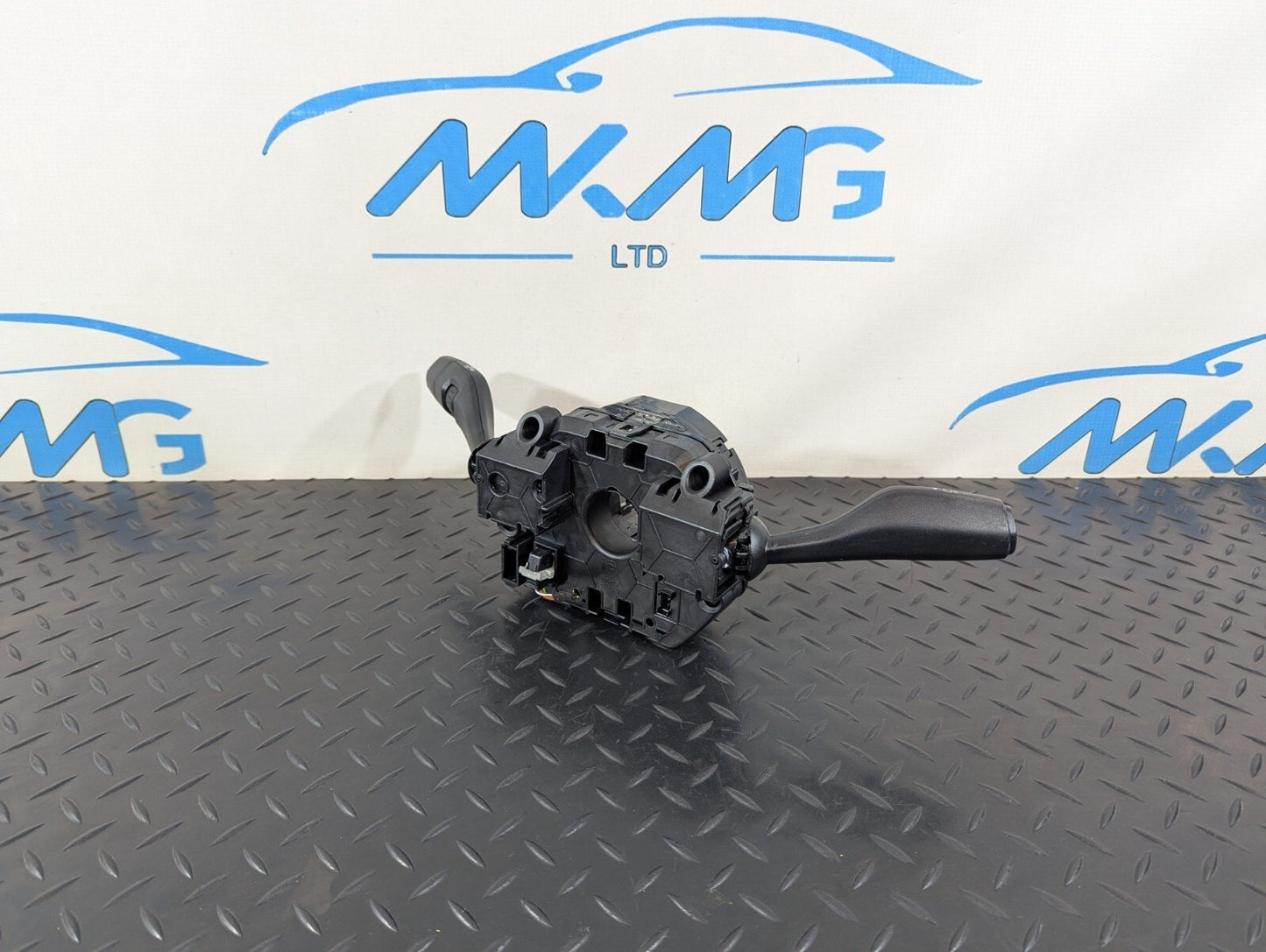 16-22 BMW X1 F48 GENUINE OEM STEERING WHEEL COLUMN INDICATOR WIPER STALK 9305954