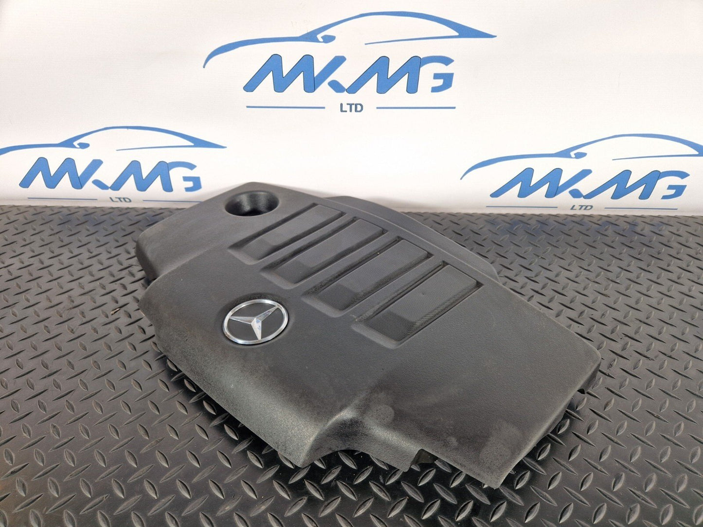 19-ON MERCEDES A B W177 W247 2.0D OM654 DIESEL ENGINE COVER A6540109006