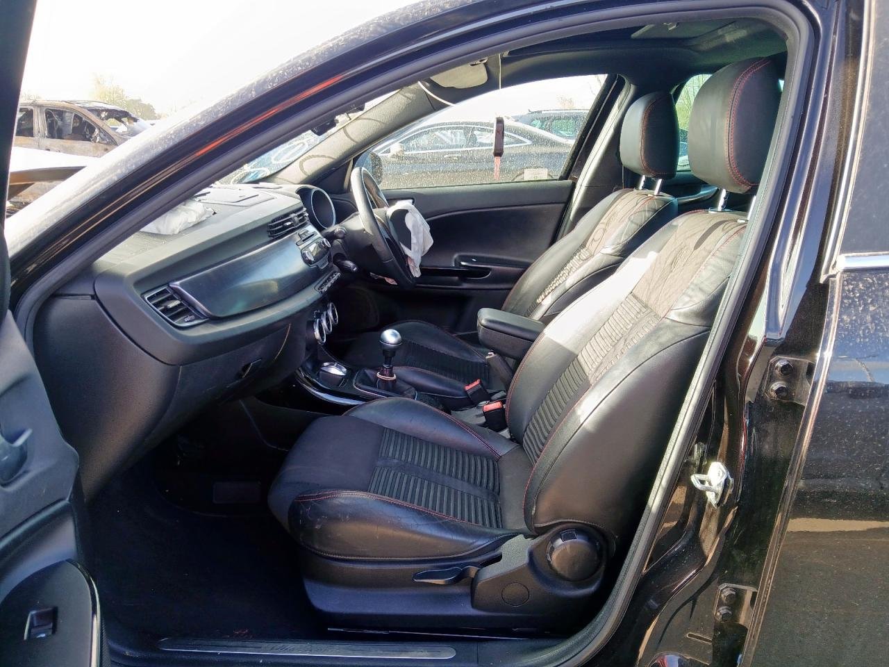 2012, Alfa Romeo, Giulietta, MK3 (940)