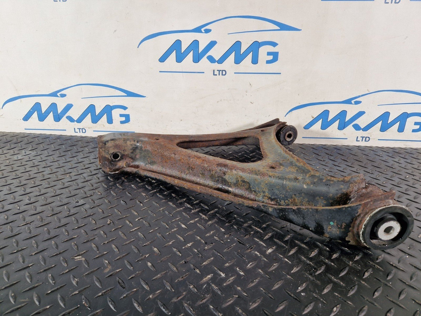 10-15 AUDI Q7 4L OEM LEFT REAR UPPER CONTROL ARM WISHBONE 7L0505351AA