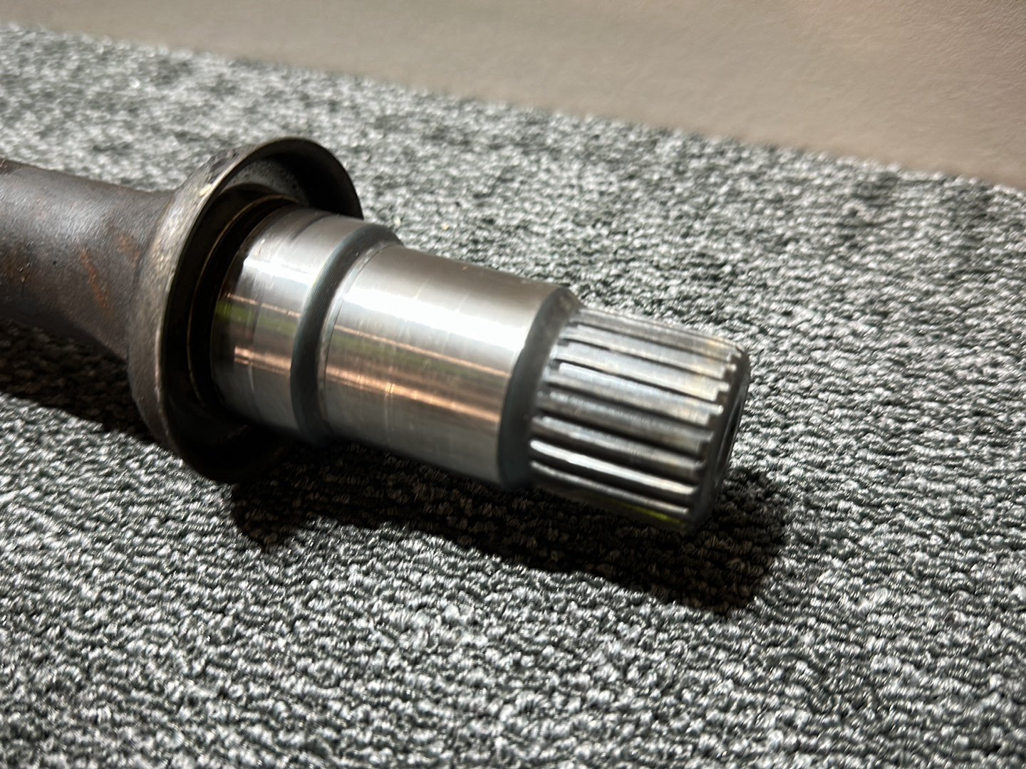 Toyota Estima MK2 (ACR30) Genuine Right O/S Drivers Side Driveshaft