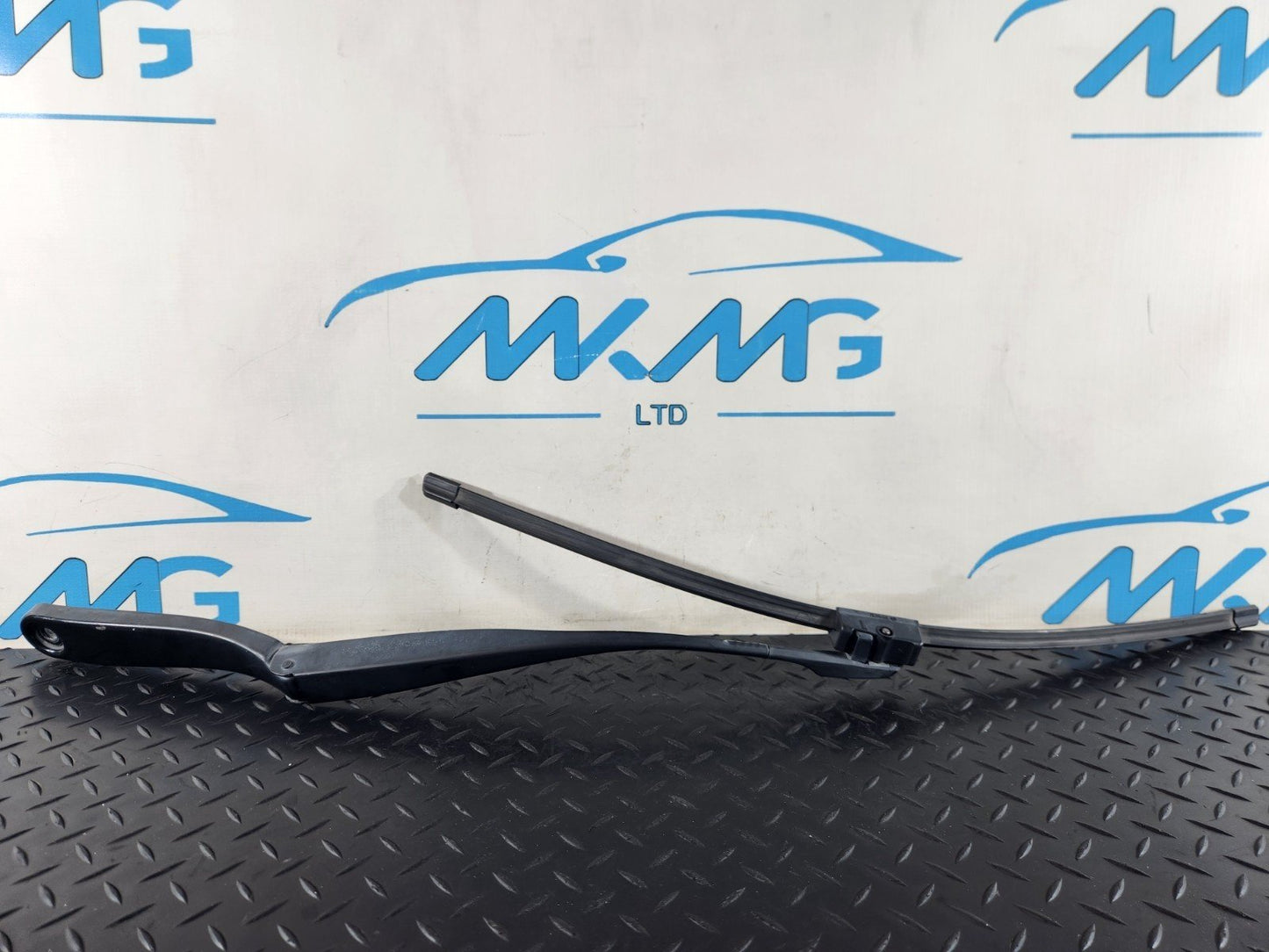 11-18 BMW 6 SERIES F13 FRONT RIGHT O/S WIPER ARM & BLADE 7314526
