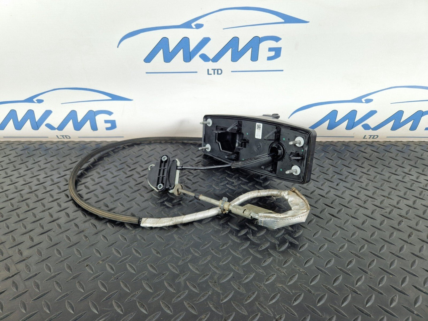 16-19 AUDI A4 AVANT B9 S-LINE OEM INNER GEAR SHIFT LINKAGE 8W0713052M