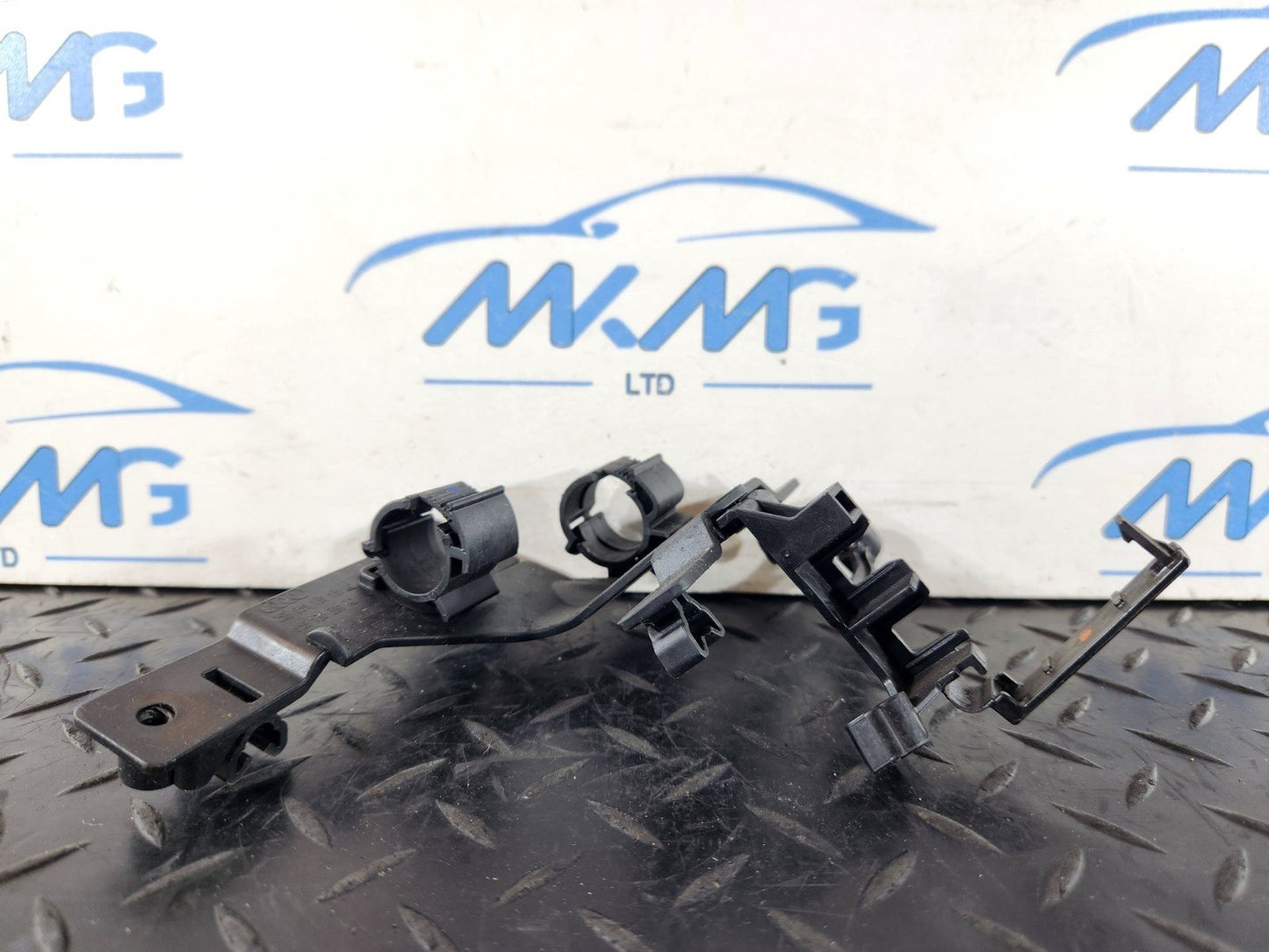 16-20 AUDI Q7 4M 3.0 DIESEL CRTC GENUINE RETAINER FOR FUEL LINE 059130381AC