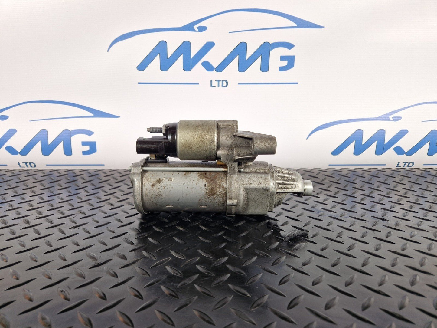16-19 AUDI A4 B9 GENUINE STARTER MOTOR MANUAL GEARBOX 04L911021B