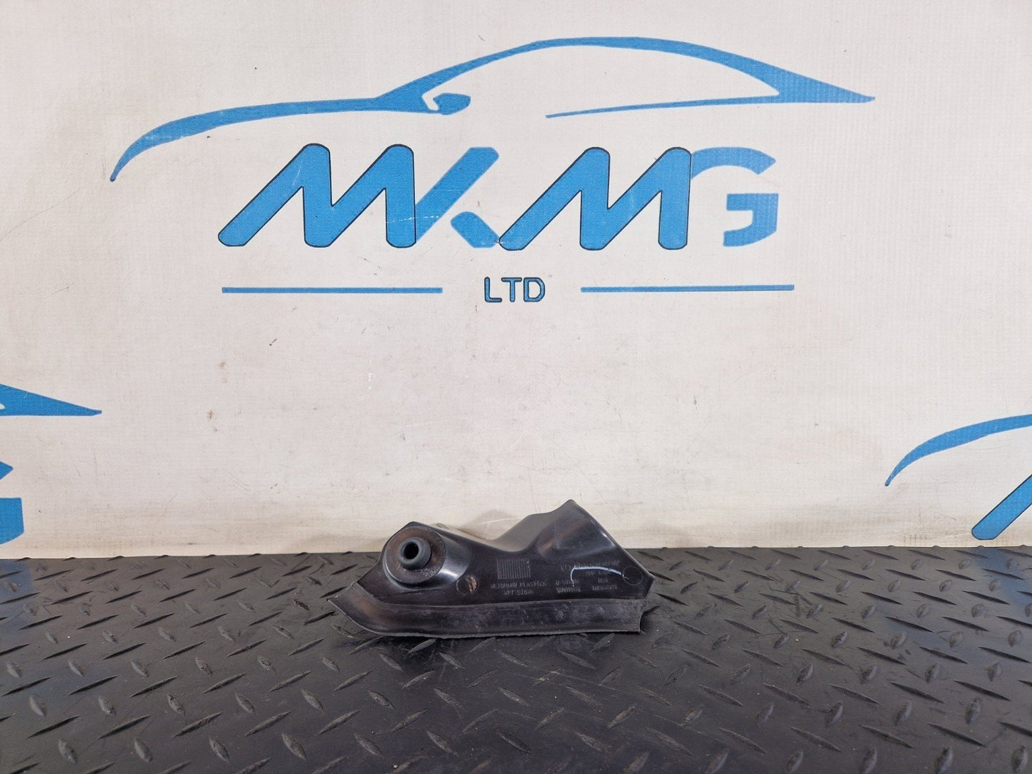Mercedes-Benz Unknown Part Type A1666900307