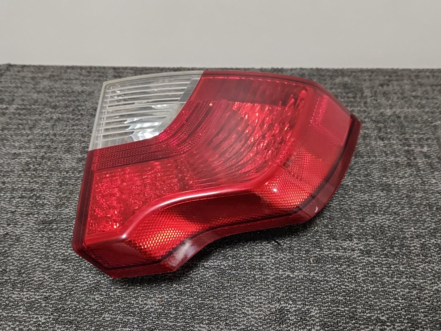 2007 Volvo S40 MK2 (MS) Genuine Rear Left N/S Passenger Tail Light 30744538