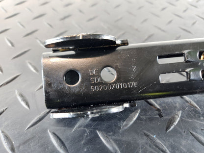 10-15 AUDI Q7 4L GENUINE FRONT RIGHT O/S SEAT BELT HEIGHT ADJUSTOR 9DL203680