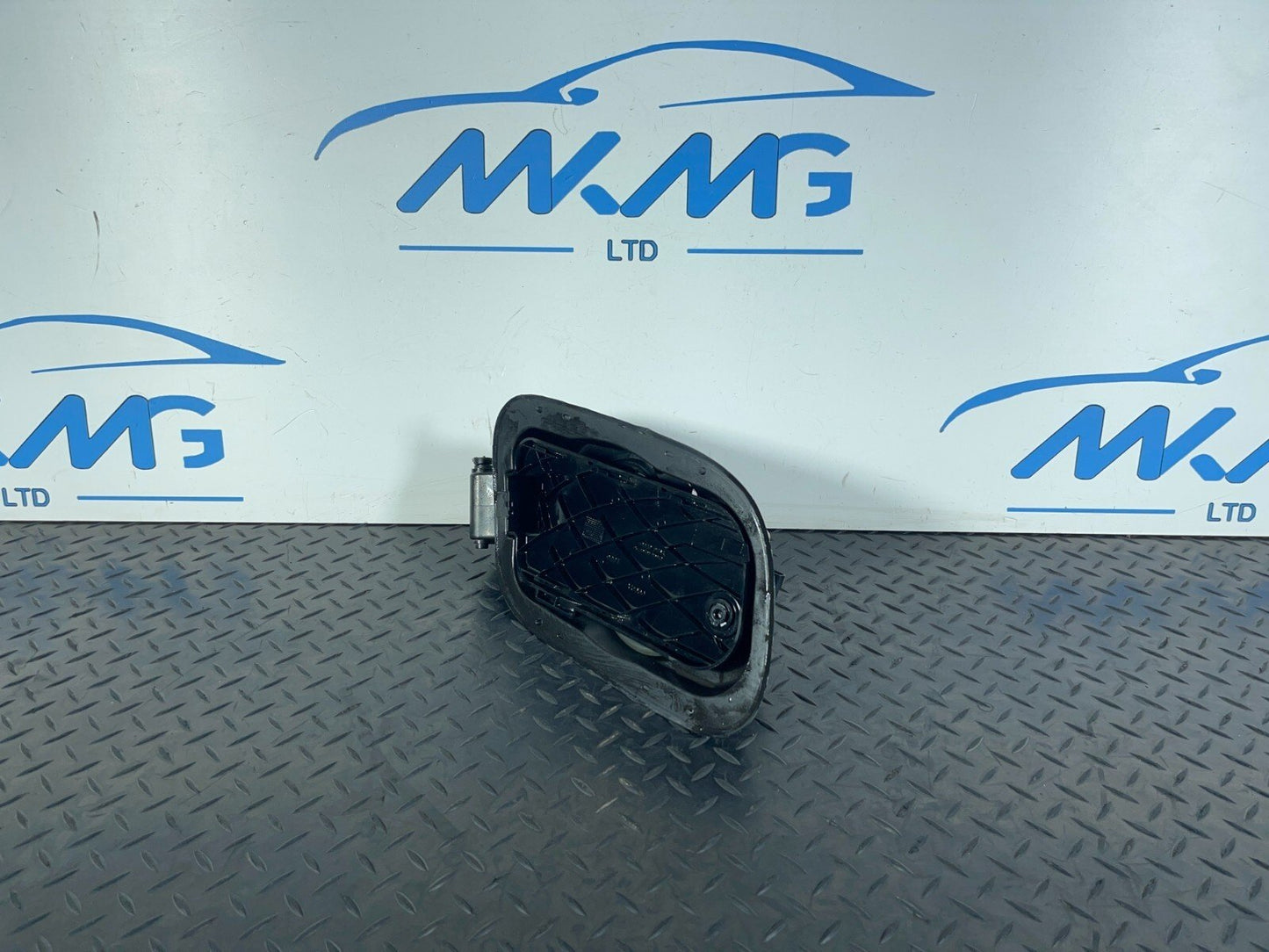2019-ON  LAND ROVER DISCOVERY L550 FUEL FILLER FLAP & CAP LK7227936CC