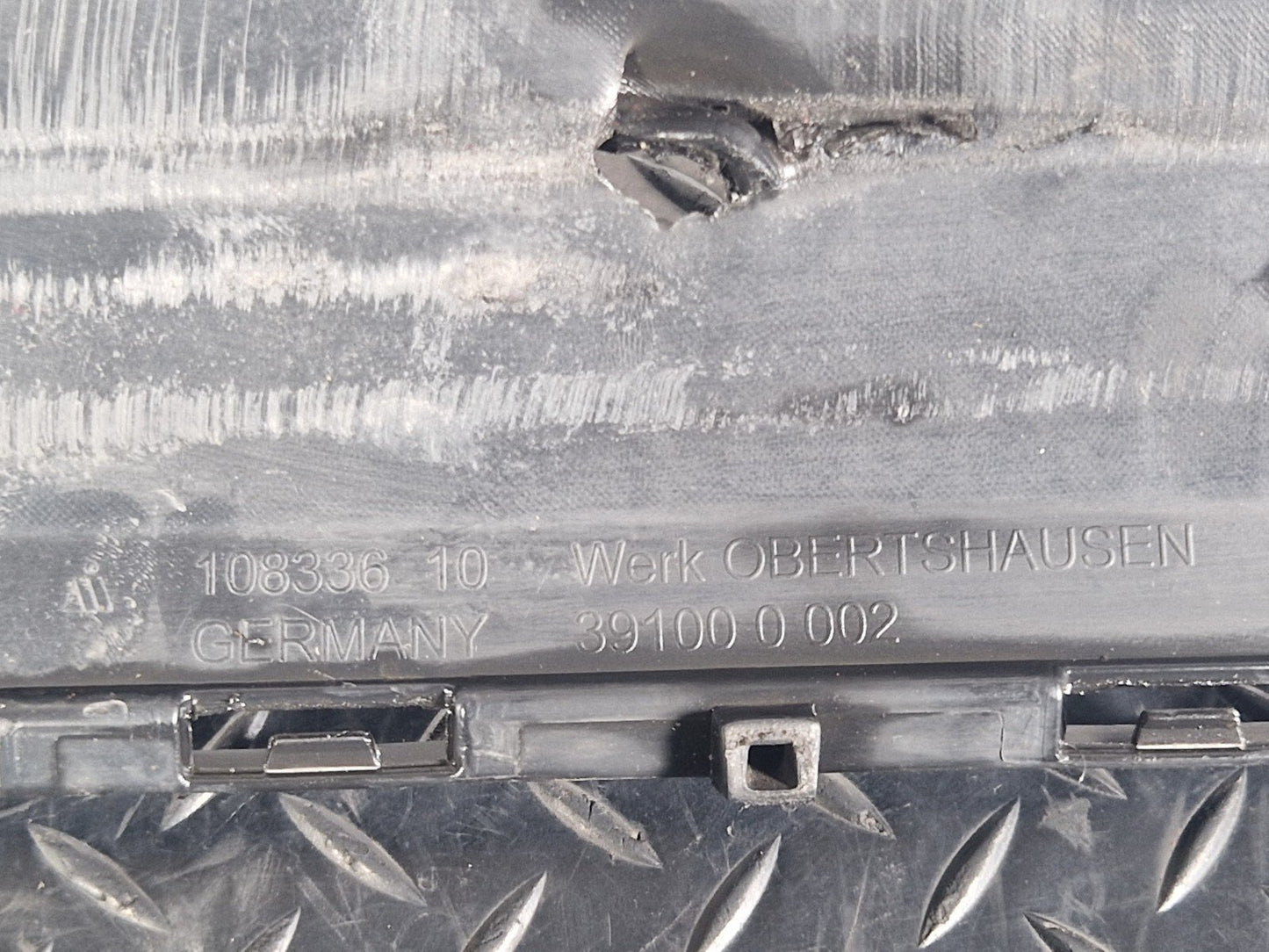 16-22 BMW X1 F48 GENUINE REAR BUMPER IN BLACK 73552713
