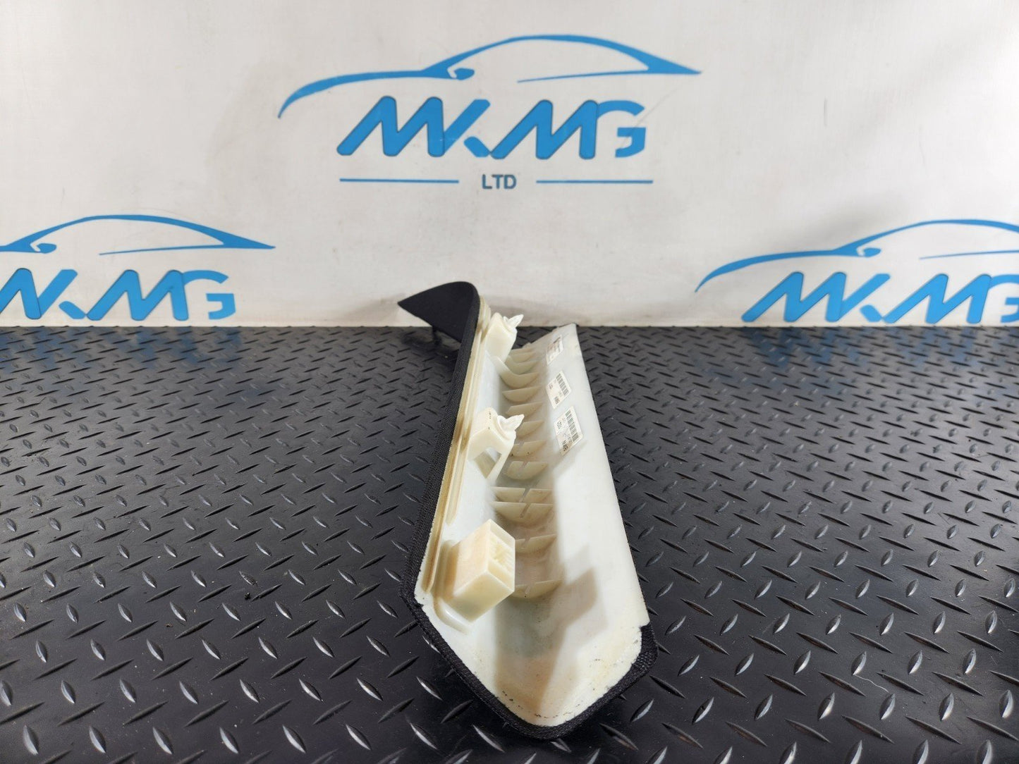 11-18 BMW 6 SERIES F06 A PILLAR TRIM DRIVER RIGHT SIDE COVER BLACK 8051014
