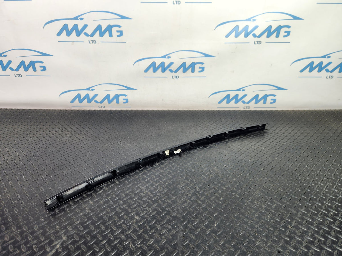 Land Rover Range Rover Evoque L551 SUV Rear Centre Bumper Trim K8D217775AB