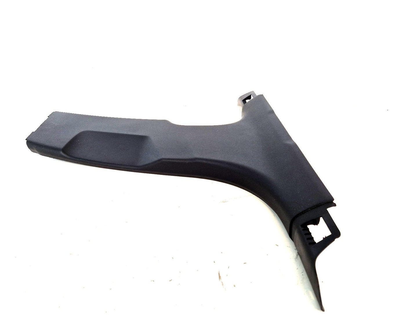 16-19 AUDI A4 B9 GENUINE FRONT RIGHT DRIVER SIDE B-PILLAR TRIM 8W0867240