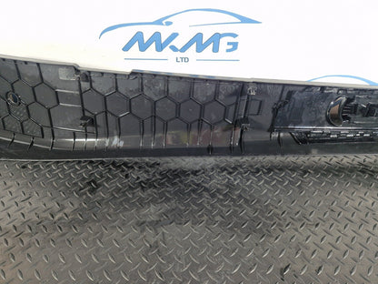 18ON MERCEDES BENZ SPRINTER W907 W910 RIGHT SIDE B PILLAR TRIM COVER A9076905200