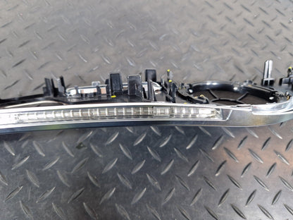 14-21 MERCEDES C CLASS W205 GENUINE FRONT RIGHT DOOR MOULDING TRIM A2057203609