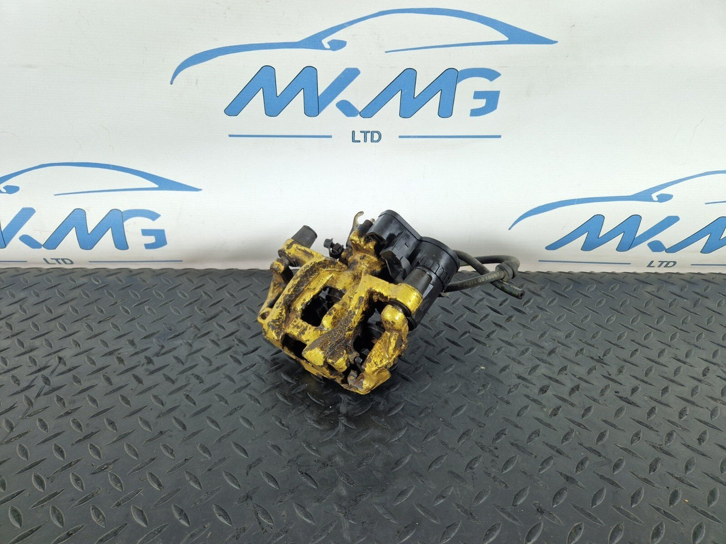 16-22 BMW X1 F48 GENUINE OEM REAR LEFT PASSENGER SIDE N/S BRAKE CALIPER 6798957