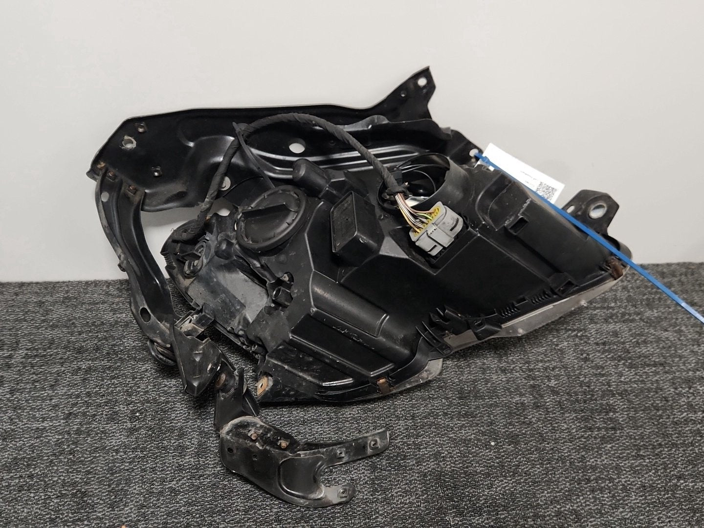 Mercedes-Benz CLC180 CLC-Class W203 Coupe Front Left Headlight A2048208561