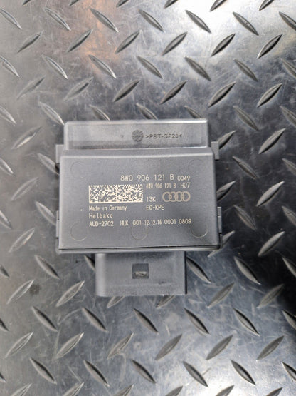 Audi Unknown Part Type 8W0906121B