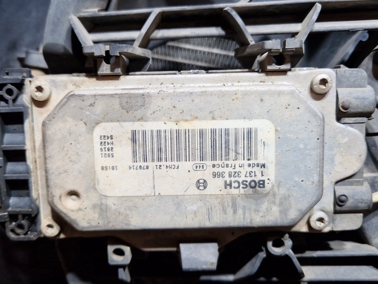 Volvo S40 2.0LL Diesel 100kw D4204T Genuine Complete Rad Radiator Pack