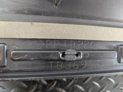 14-19 LAND ROVER L550 DISCOVERY SPORT GENIUNE RIGHT SIDE SILL SKIRT PANEL T8369