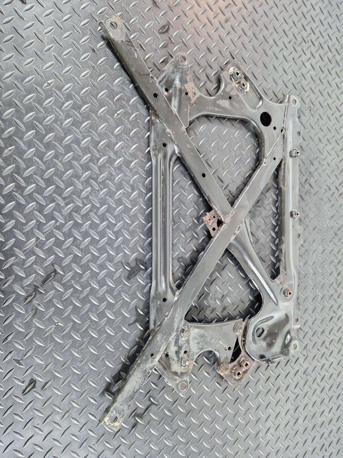 12-17 AUDI S5 CONVERTIBLE OEM ENGINE CRADLE PLATE 8F0399237