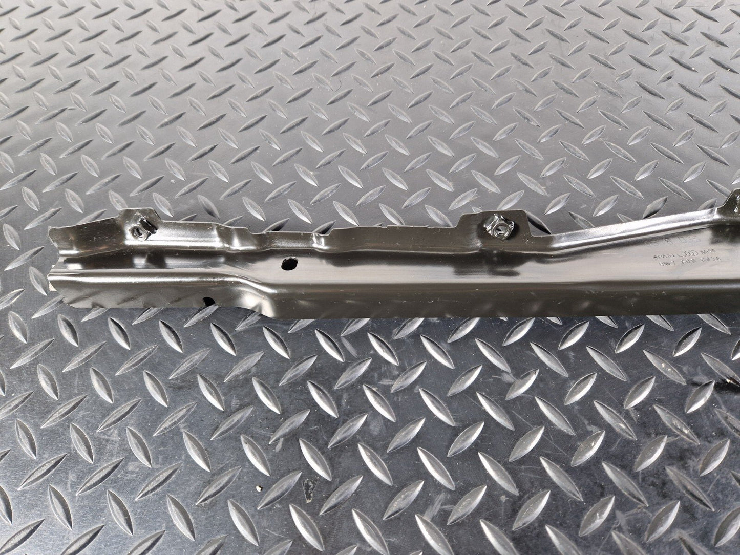 16-24 AUDI A5 F5 CONVERTIBLE GENUINE FRONT RIGHT COVER 8W7809890A
