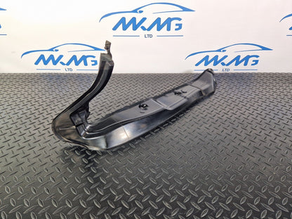15-18 AUDI A7 4G FRONT RIGHT WING FENDER END SEAL PLATE 4G8821112A