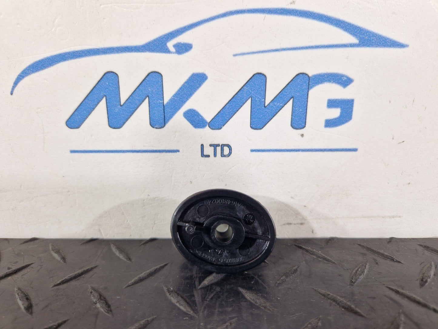Mercedes-Benz Unknown Part Type A1648100240