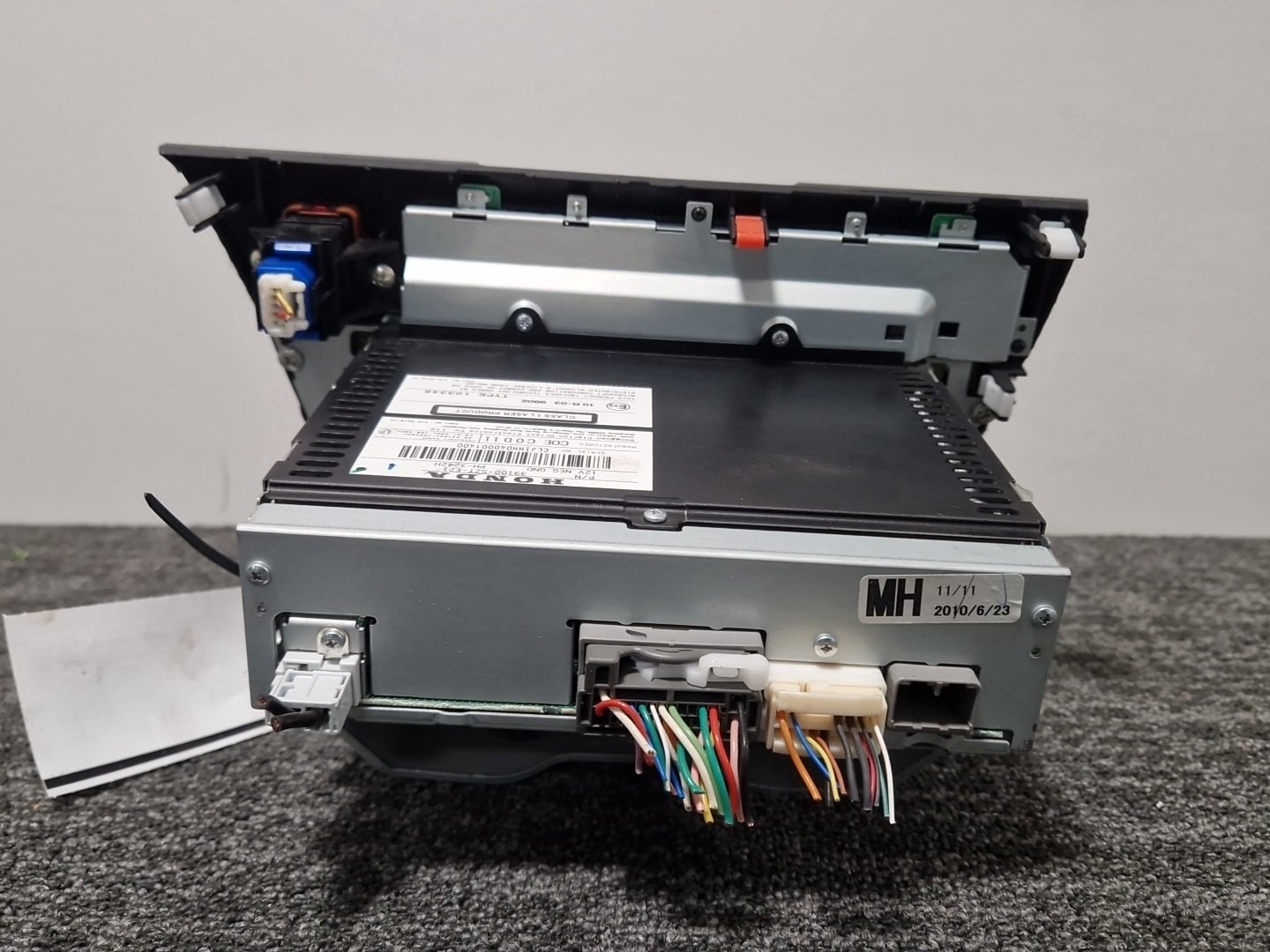 Honda CR-Z MK1 (ZF13) Genuine Radio Stereo CD Player Head Unit 39100-SZT-E21