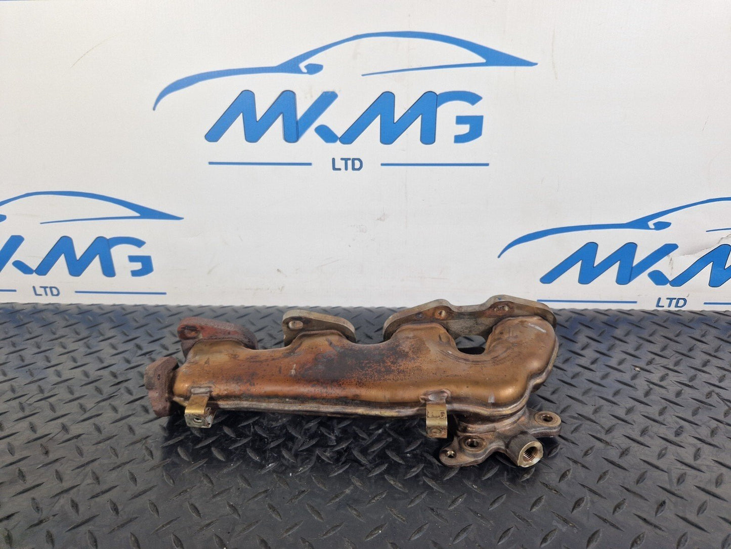 14-21 MERCEDES BENZ C300h W205 EXHAUST MANIFOLD A651140027
