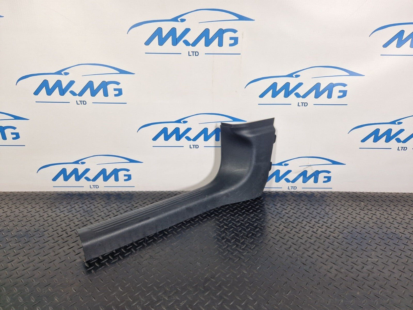 MERCEDES A-CLASS 2020 REAR RIGHT DRIVER SIDE SILL COVER TRIM PANEL A1776802300