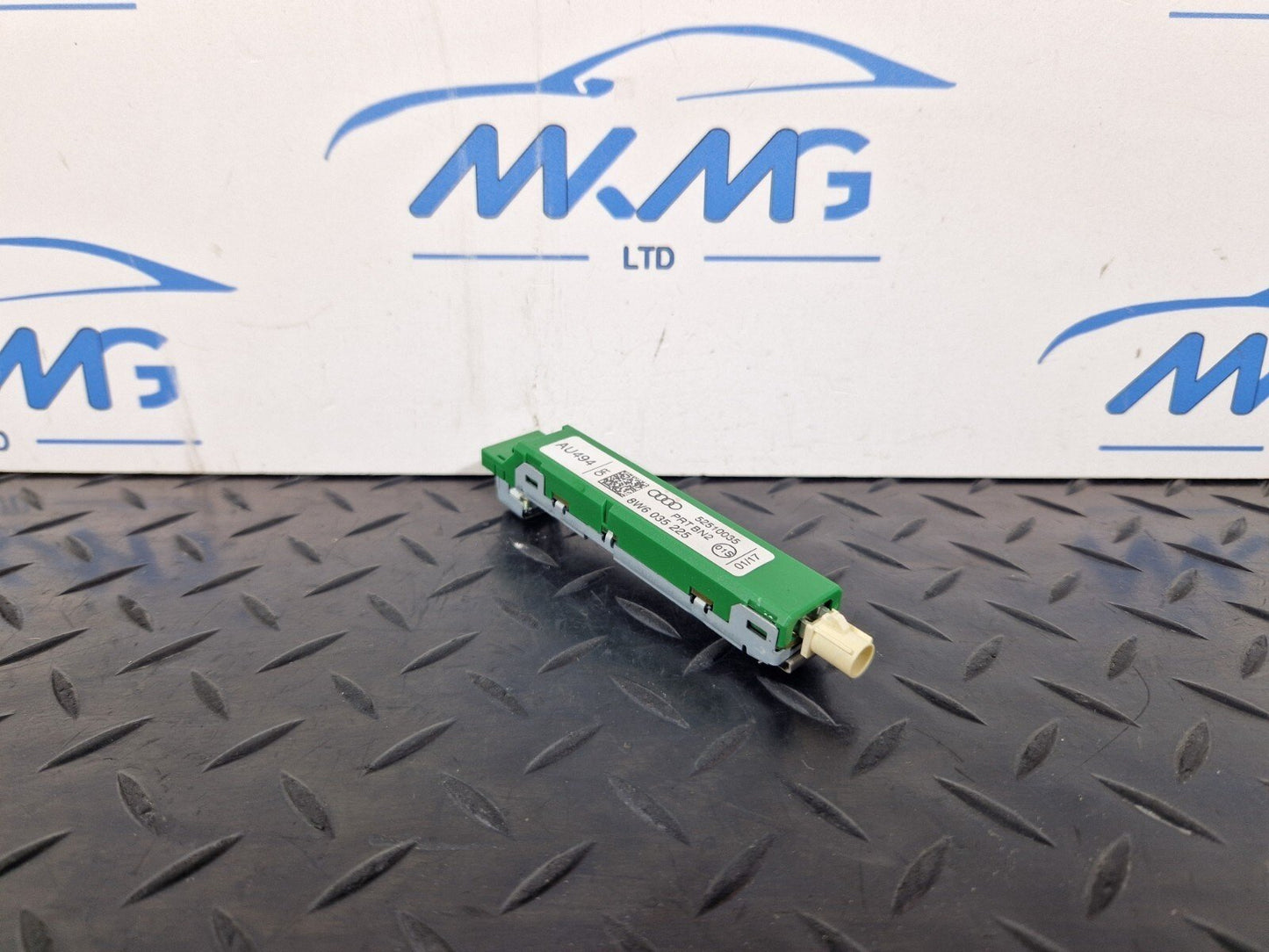 16-24 AUDI A5 F5 COUPE GENUINE ANTENNA AMPLIFIER BOOSTER 8W6035225